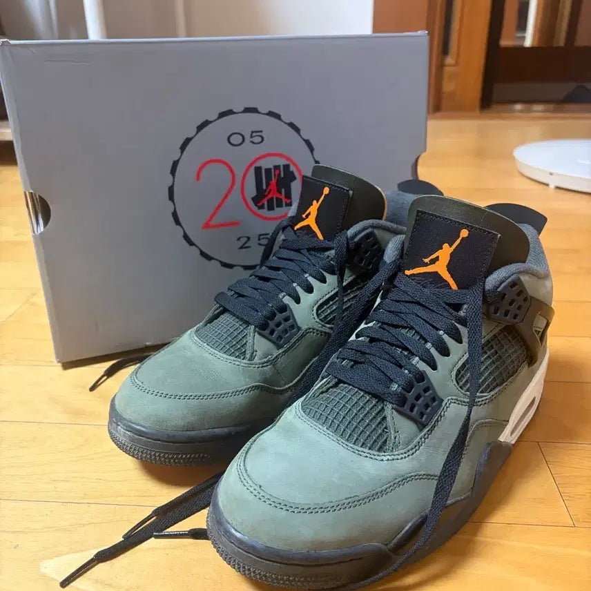 [BUNJANG] Jordan 4 x UNDFTD Retro OG SP Deep Green Clementine / [270] 조던 4 x 언디핏 레트로 og sp 딥 그린 앤 클레멘타인