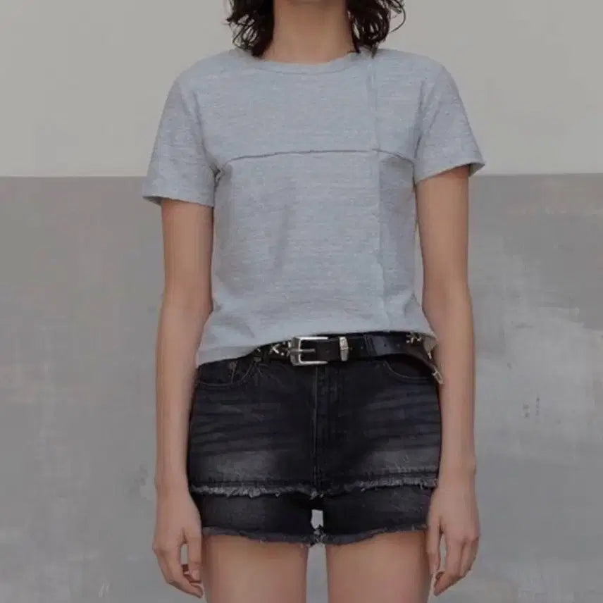 [BUNJANG] Salty Pebble Karina Double Layered Cut-Off Denim Shorts - Grey (M) / (카리나착용) 솔티페블 double layered cut off denim shorts 그레이 데님 숏팬츠 M