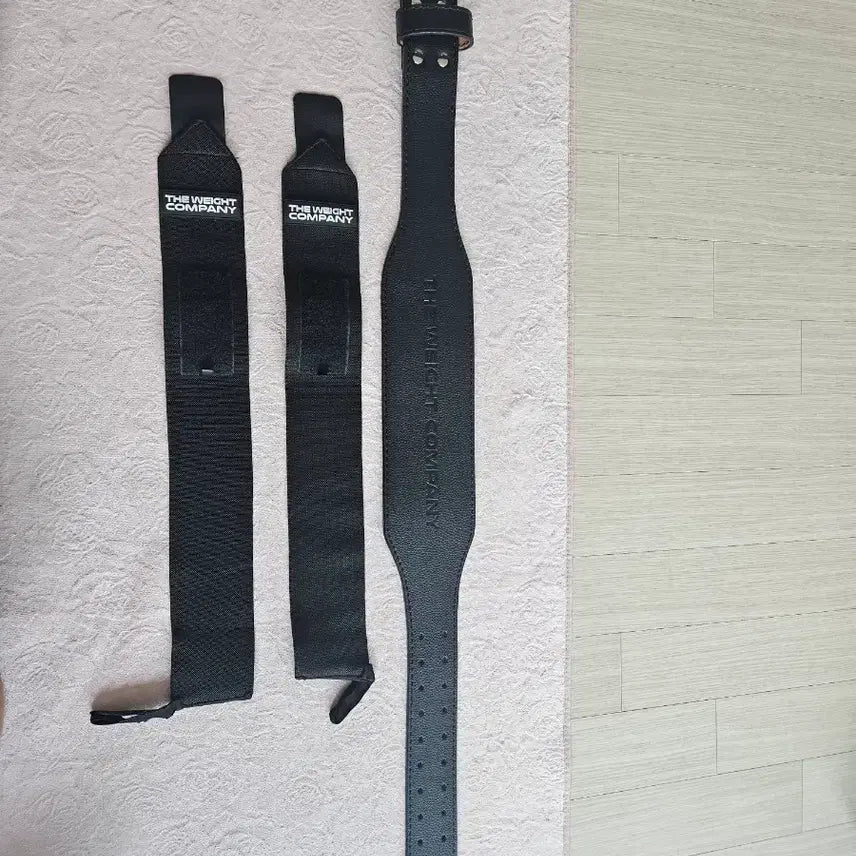 [BUNJANG] The Weight Company Weightlifting Belt, Lifting Belt, and Wrist Wraps Set / 더웨이트컴퍼니 중량벨트, 리프팅벨트, 손목스트랩