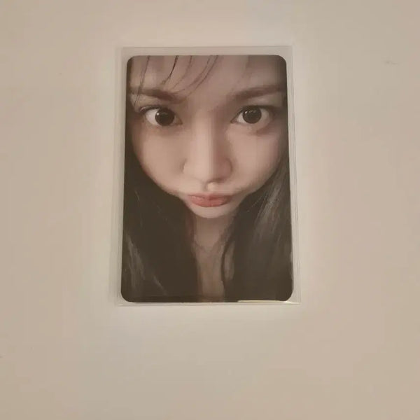 [BUNJANG] Hearts to Hearts Carmen The Chase Apple Music Lucky Draw Photocard / 하츠투하츠 카르멘 the chase 애플뮤직 럭드
