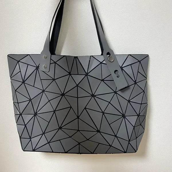 [BUNJANG] Geometric Pattern Tote Bag / 바오바우 같이 생긴 도트백