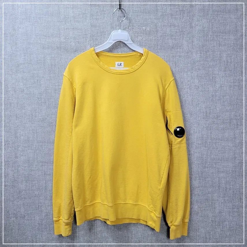 [BUNJANG] CP Company Lens Sweatshirt Mustard M / 2364. CP컴퍼니 렌즈 맨투맨 머스타드 M