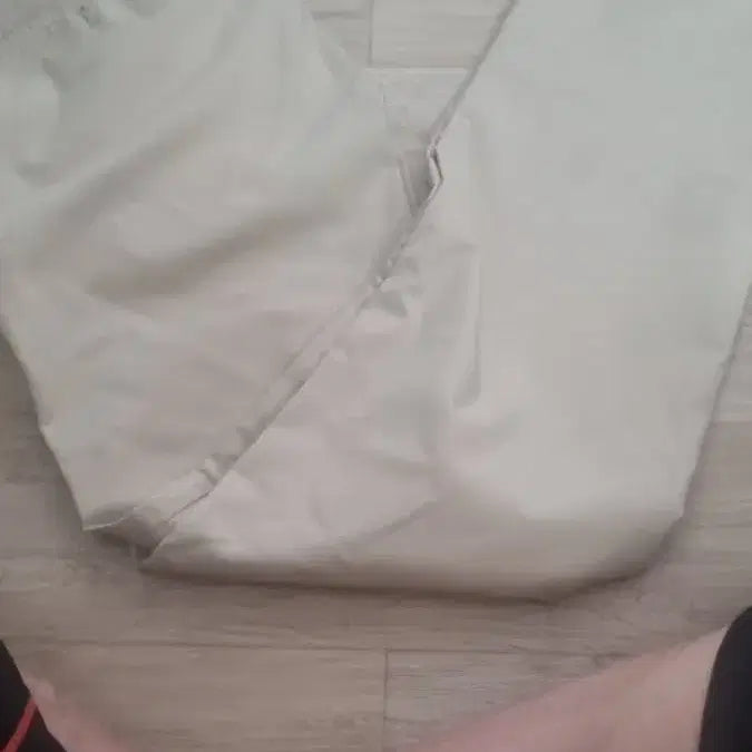 [BUNJANG] Hugo Boss Beige Chino Pants (31-33) / 휴고보스베이지색치노팬츠.   31~33