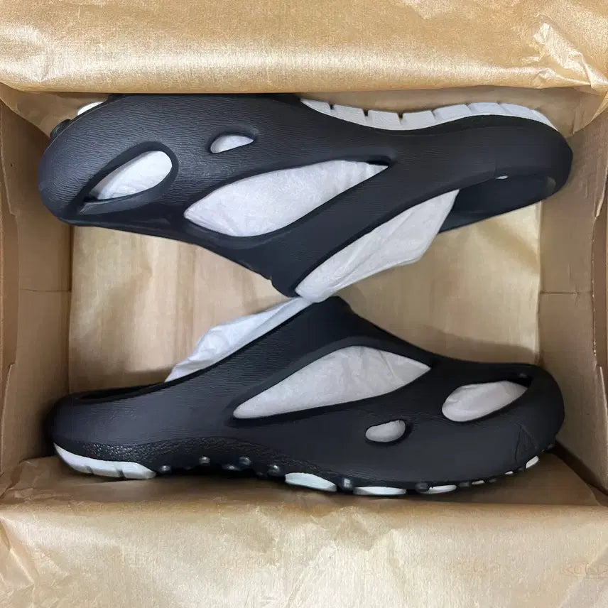 [BUNJANG] KIN Shanti Black Shoes / 킨 샨티 블랙 280,290 새제품