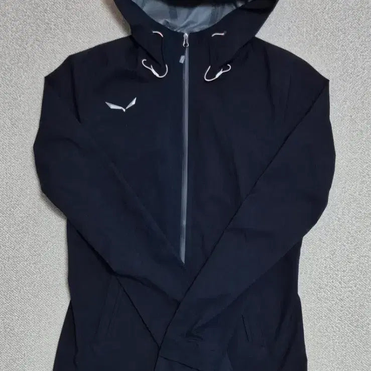[BUNJANG] Salewa Gore-Tex Windbreaker Jacket / 살레와 고어텍스 바람막이