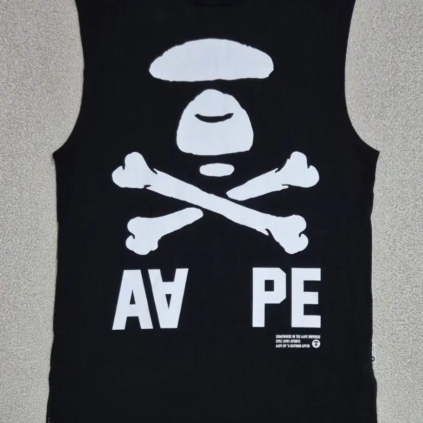 [BUNJANG] AAPE by A Bathing Ape Black Camo Tank Top (L) / 베이프 AAPE 탱크탑 나시 블랙 카모