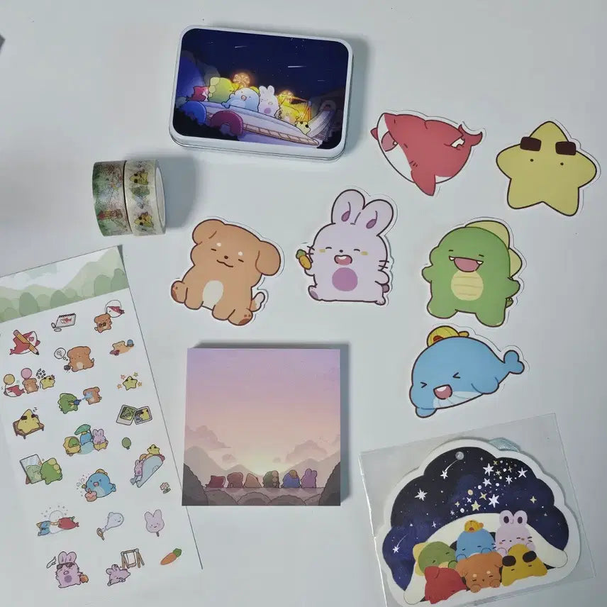 [BUNJANG]  잠뜰 Pixel 2024 Season's Greetings Tin Case Stickers, Washi Tape, Memo Pad, SPAO Ornament Bundle Set / 잠뜰 픽셀리 2024 시즌그리팅 시그 틴케이스 스티커 마테 떡메 스파오 오너먼트 일괄