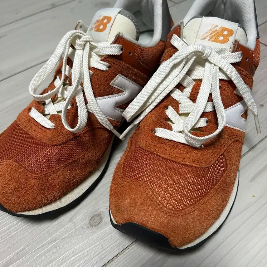 [BUNJANG] New Balance 574 Heritage Orange Sneakers 275 / 뉴발란스 574 헤리티지 오렌지 275 운동화