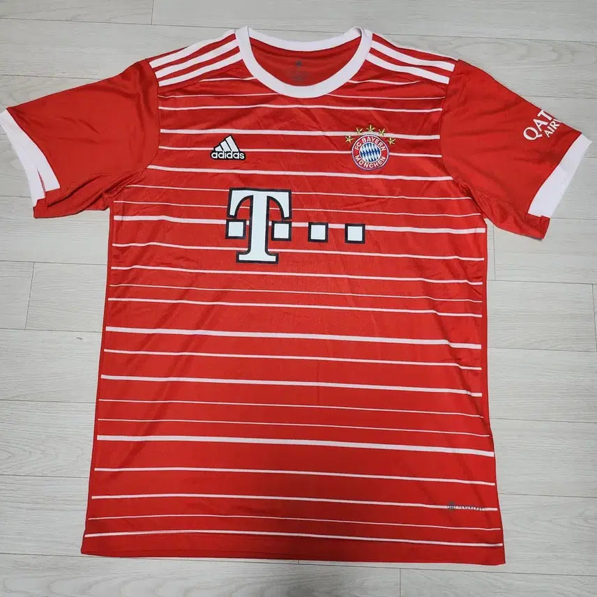 [BUNJANG] Adidas Bayern Munich Alphonso Davies Jersey XL / 아디다스 바이에른뮌헨 알폰소 데이비슨 유니폼