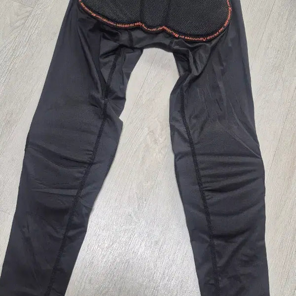 [BUNJANG] ARK Women's Padded Ski Pants WM / ARK 여성 보호대  긴바지 WM 새거 팝니다