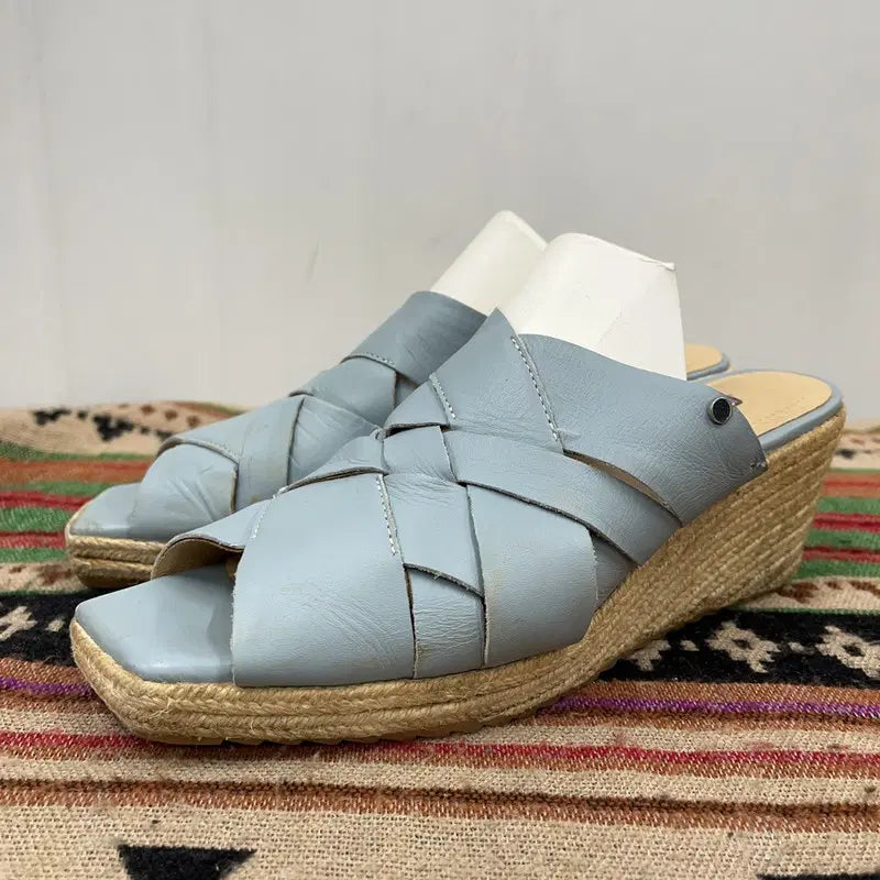 [BUNJANG] Vera Wang Wedge Heel Sandals 255 / 베라왕 웨지힐 샌들 구두 255 X02756