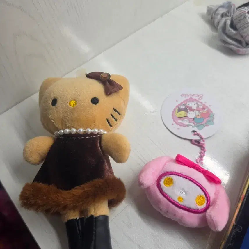 [BUNJANG] Sanrio Hello Kitty & My Melody Plush Keychain Set / 산리오 헬로키티 마이멜로디 인형 키링
