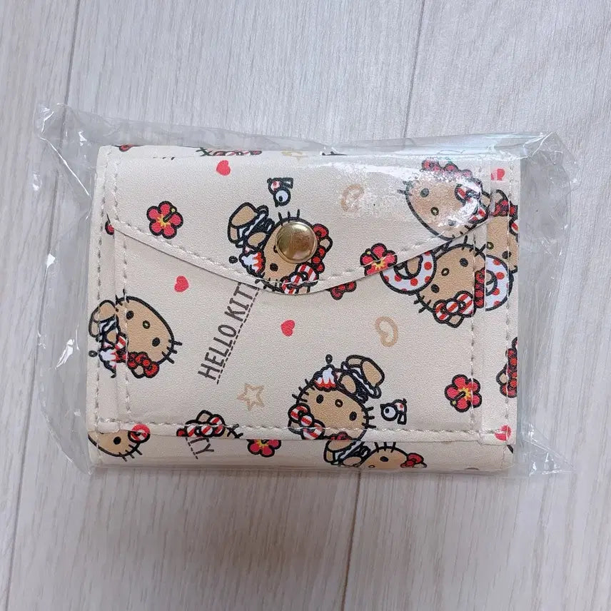 [BUNJANG] Japan Authentic Tanning Hello Kitty Beige Wallet / 일본정품 태닝 헬로키티 베이지 지갑