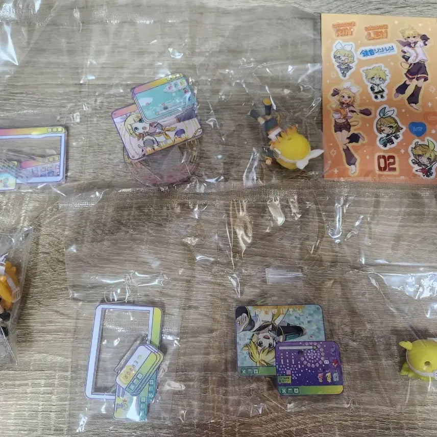 [BUNJANG] Kagamine Rin & Len Vocaloid Goods Bundle Set / 일괄가)보컬로이드 카가미네 린 렌 위도우 리멘트 등 굿즈 일괄 판매