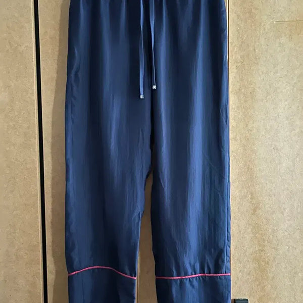[BUNJANG] Moncler Navy 100% Silk Pants / 몽클레어 새상품 네이비 100% 실크 팬츠 38