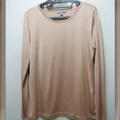 [BUNJANG] COS 100% Silk Round Neck T-Shirt / COS 코스 정품 실크100 라운드티 택M 66(실크100%)