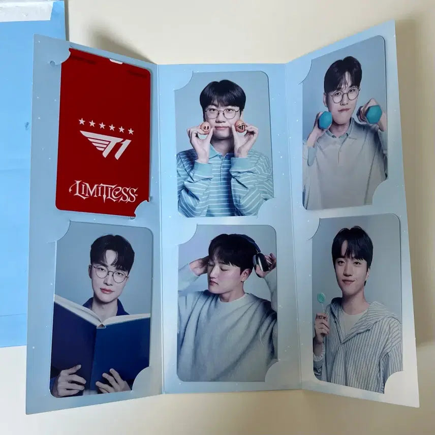 [BUNJANG] T1 Woori Bank Collection Card + Photocard Set / T1 우리은행 소장용 카드+포토카드 세트