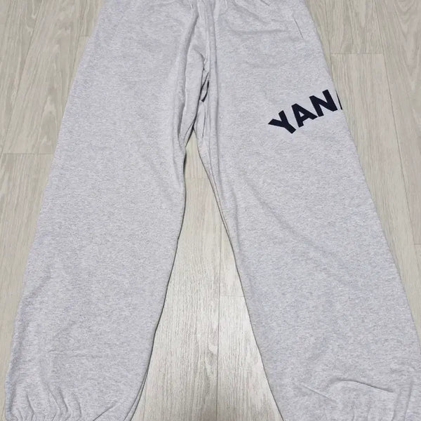 [BUNJANG] New Era New York Yankees Melange Grey Jogger Sweatpants / 뉴에라 뉴욕 스웻팬츠