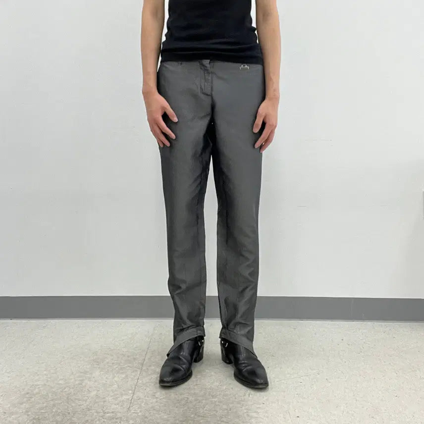 [BUNJANG] Kris Van Assche Button Detail Tapered Fit Trousers / 크리스반아쉐 밑단 커프스 단추 트임 슬랙스