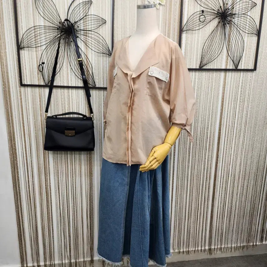 [BUNJANG] Japanese Lace Apricot Blouse (Free Size) / 일제  레이스 살구빛 블라우스 free