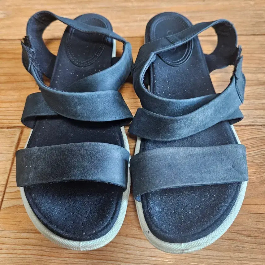 [BUNJANG] ECCO Women's Genuine Leather Strap Sandals Black / 에코(ECCO) 여성 천연가죽 스트랩 샌들 블랙 (37/235mm)