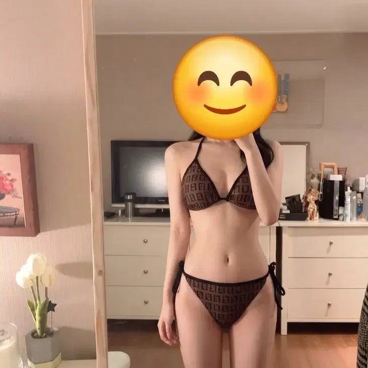 [BUNJANG] Fendi Fendi Logo Bikini / 펜디 펜디 로고 비키니