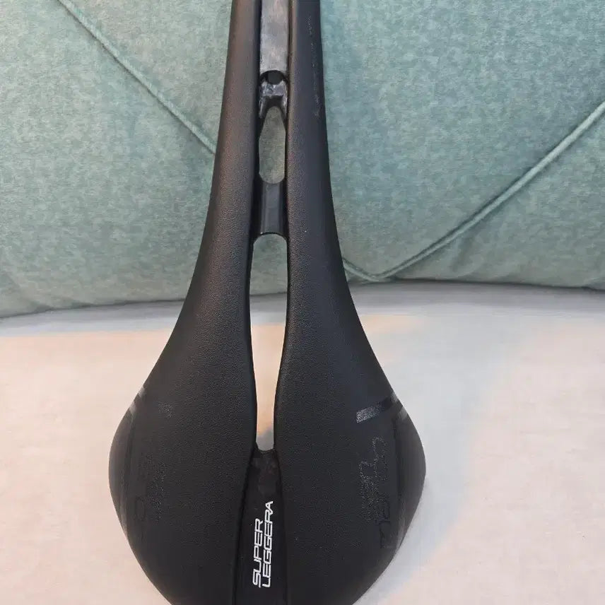 [BUNJANG] Selle San Marco Mantra Superleggera Road Bike Saddle / 산마르코 만트라 슈퍼레제라 로드자전거안장