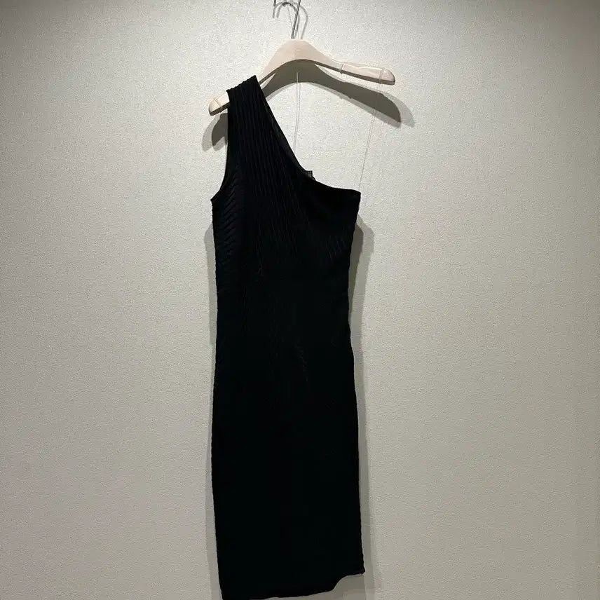 [BUNJANG] Theory One-Shoulder Silk Bandage Dress / 띠어리 원숄더 실크 밴디지 원피스