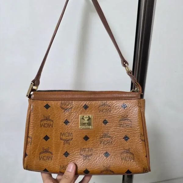 [BUNJANG] MCM Visetos Shoulder Bag Brown / MCM 비세토스 숄더백 브라운