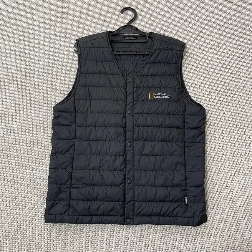 [BUNJANG] National Geographic Lightweight Goose Down Vest (Size M) / M 네셔널지오그래픽 경량패딩 조끼 구스다운  B.5728