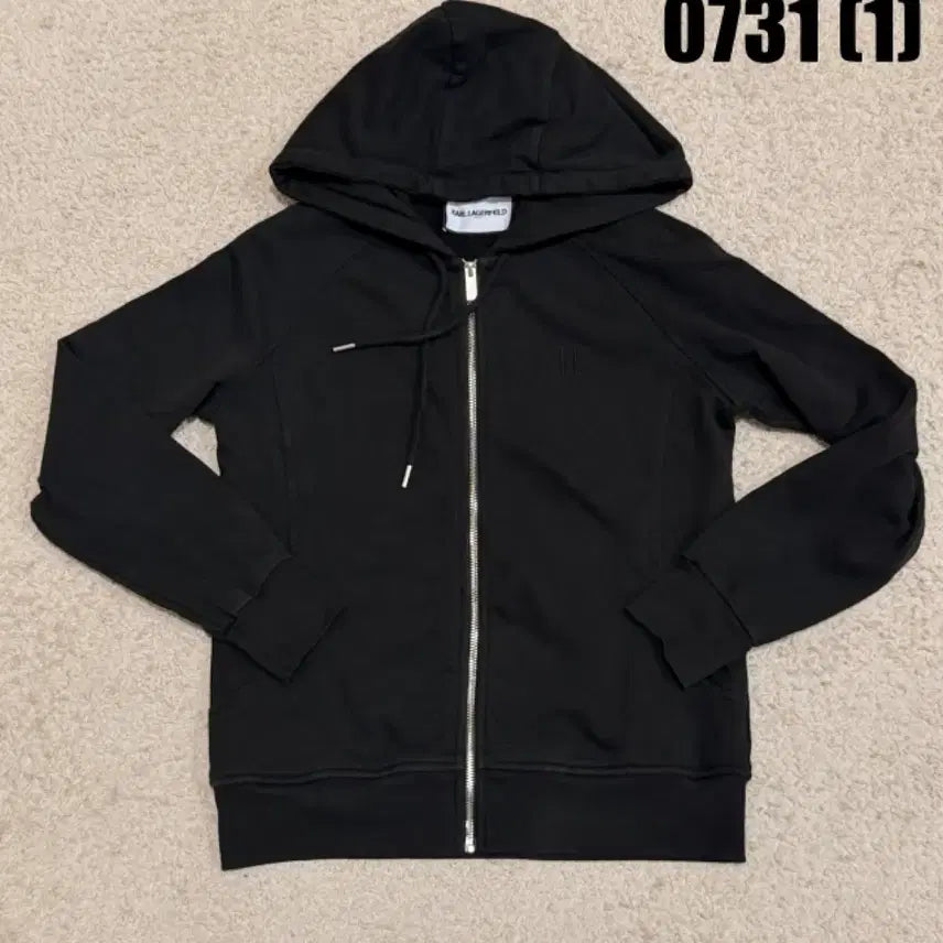 [BUNJANG] Karl Lagerfeld Black Hooded Zip-Up Jacket / 칼라거펠드 블랙 후드 집업