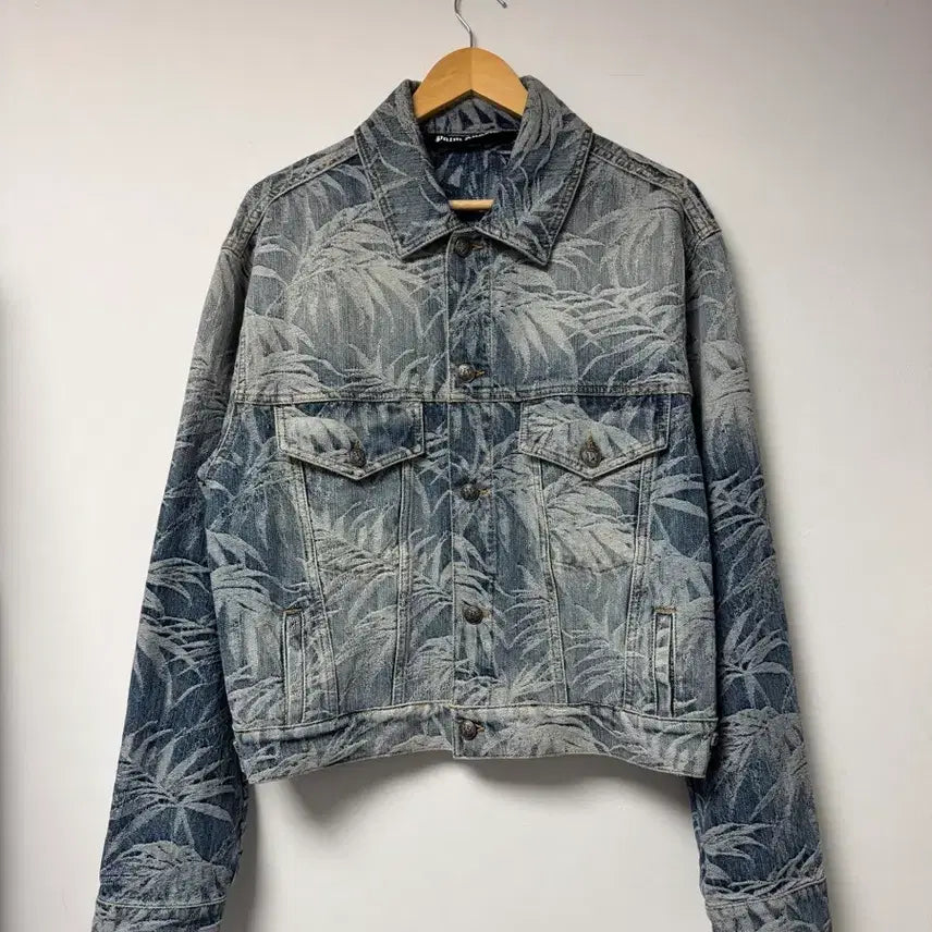 [BUNJANG] Palm Angels Palm Tree Pattern Crop Denim Jacket M / 팜엔젤스 야자수 패턴 크롭 데님자켓 M