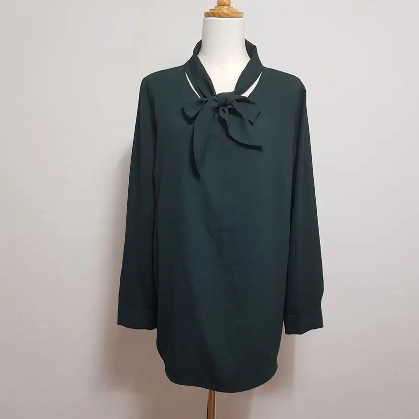 [BUNJANG] V-Neck Blouse Green Size 77 / 6508/브이넥블라우스 여 77사이즈 그린블라우스/내옷방
