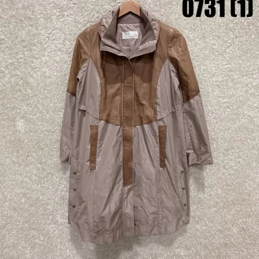 [BUNJANG] MARE MONTE Color-Blocked Hooded Coat / MARE MONTE 베이지 브라운 배색 후드 코트