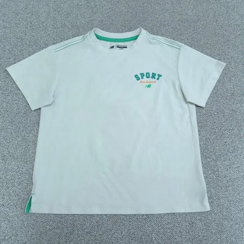 [BUNJANG] New Balance Kids Short Sleeve T-Shirt Size 130 / 130 뉴발란스 반팔 티 키즈 | 073105