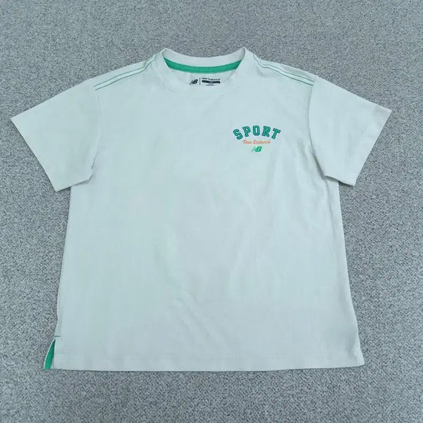 [BUNJANG] New Balance Kids Short Sleeve T-Shirt Size 130 / 130 뉴발란스 반팔 티 키즈 | 073105