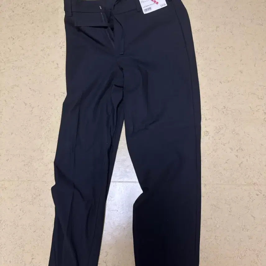 [BUNJANG] Uniqlo Black Slacks / 유니클로 블랙 슬랙스