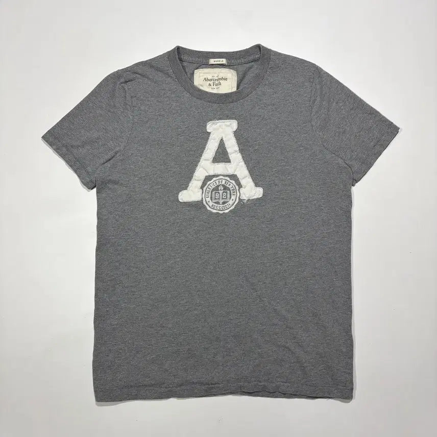 [BUNJANG] Abercrombie & Fitch Charcoal Logo T-Shirt / 아베크롬비 차콜 로고 반팔티셔츠