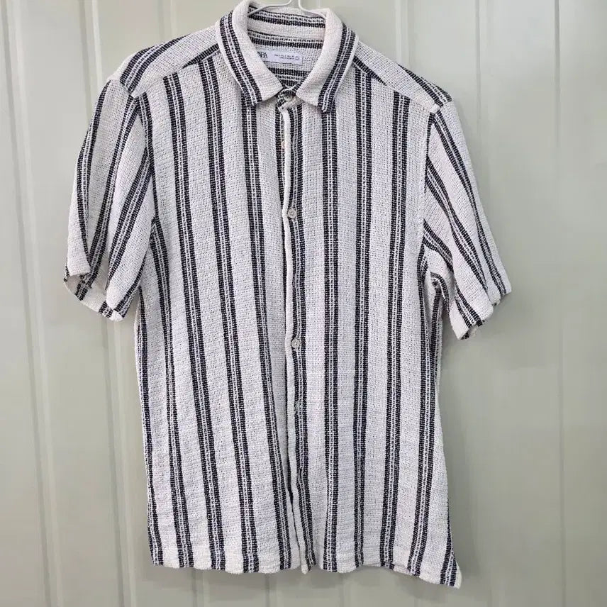 [BUNJANG] Zara Striped Short Sleeve Shirt Size S / 자라 스트라이프 반팔 셔츠 S