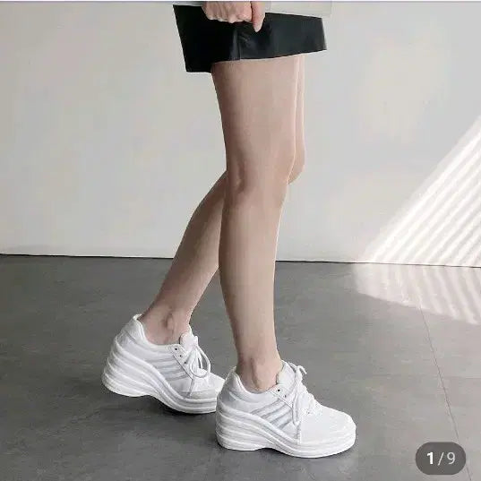 [BUNJANG] Sky Women's 9cm Platform Sneakers (Size 235-240) / 스카이 여자 9cm 통굽 235~240 스탠딩화 치어리더 화 팝니다