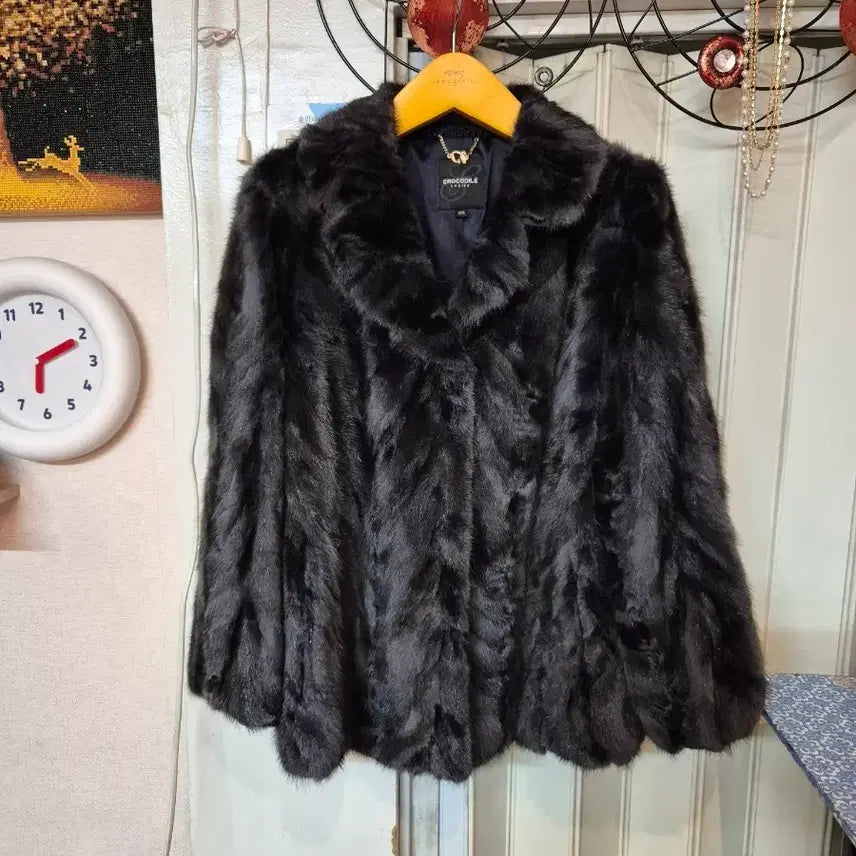 [BUNJANG] Crocodile Fur Coat Black Size 77 / 크로커다일 모피 코트 블랙  77