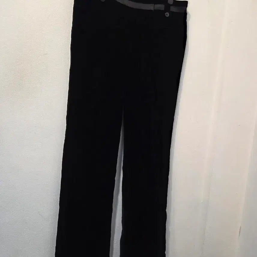 [BUNJANG] Misha Black Velvet Slacks / 미샤 검정색 벨벳 바지 가61