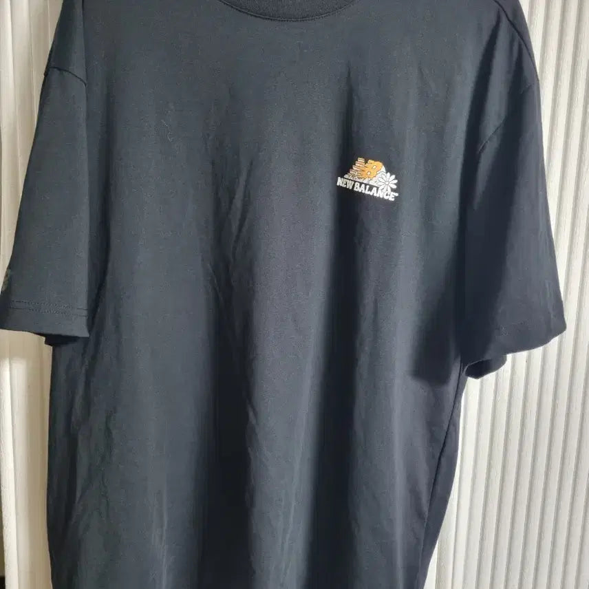 [BUNJANG] New Balance Black T-Shirt XL / 뉴발란스 블랙  반팔티 사이즈 XL