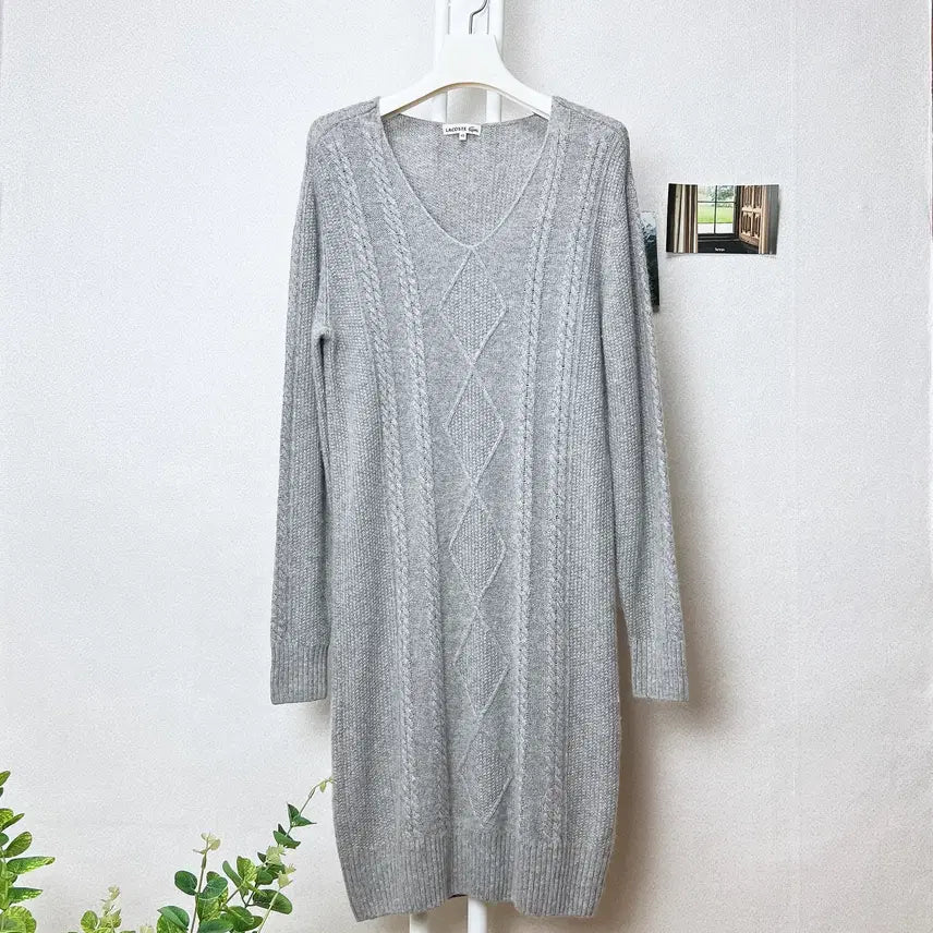 [BUNJANG] Lacoste V-Neck Cashmere Blend Knit Dress Size 95 / 라코스테 브이넥 캐시미어 니트원피스 95