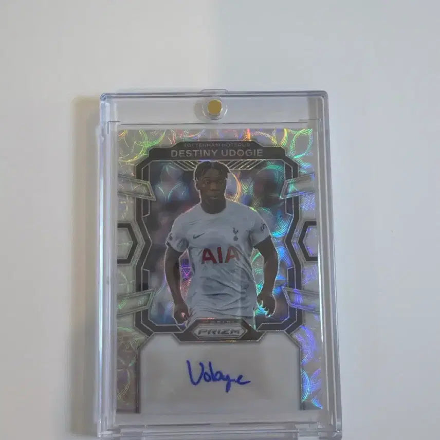 [BUNJANG] Tottenham Hotspur Destinee Udogie Autographed Prime Card / 우도기 오토카드