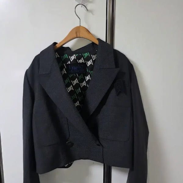 [BUNJANG] LUCKY DE CHOUETTE Cropped Jacket / LUCKY DE CHOUETTE 크롭 자켓