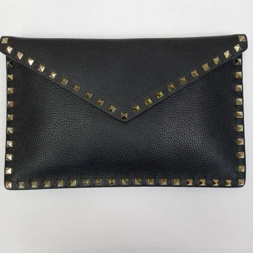 [BUNJANG] Valentino Garavani Rockstud Envelope Clutch SW2P0P56VSH / 발렌티노 가라바니 럭스타드 엔벨롭 클러치 SW2P0P56VSH