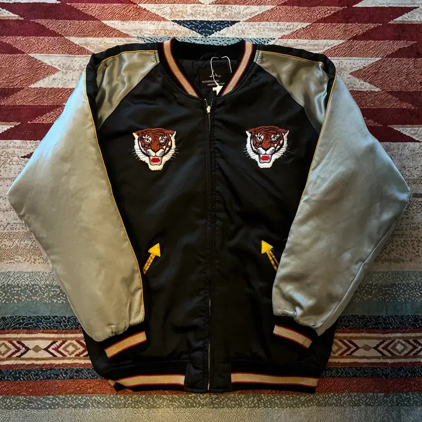 [BUNJANG] Nothingness Yokosuka Tiger Embroidered Sukajan Jacket [Black] L / 낫씽니스 요코스카 타이거 자수 스카잔 자켓 [블랙] L/100