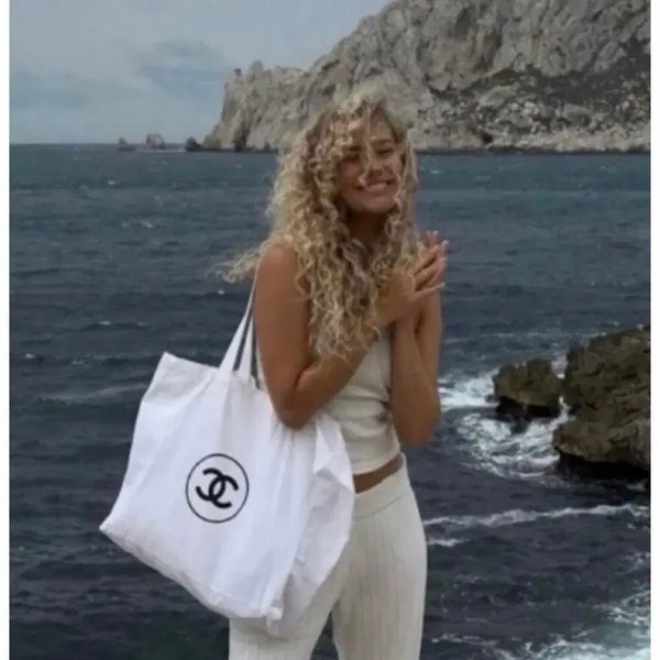[BUNJANG] Chanel Beauty Canvas Tote Bag White / 샤넬뷰티 캔버스 토트백 화이트