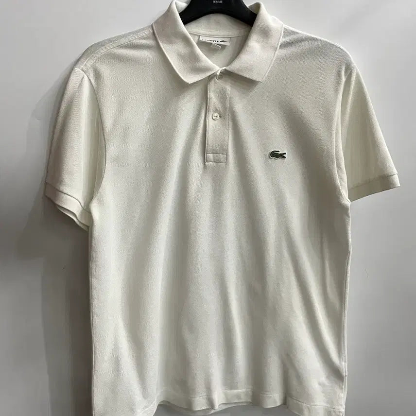 [BUNJANG] Lacoste Classic Fit Pique Collar Short Sleeve T-Shirt White / [M] 라코스테 LACOSTE 클래식핏 피케 카라 반팔 티셔츠 화이트 2.5
